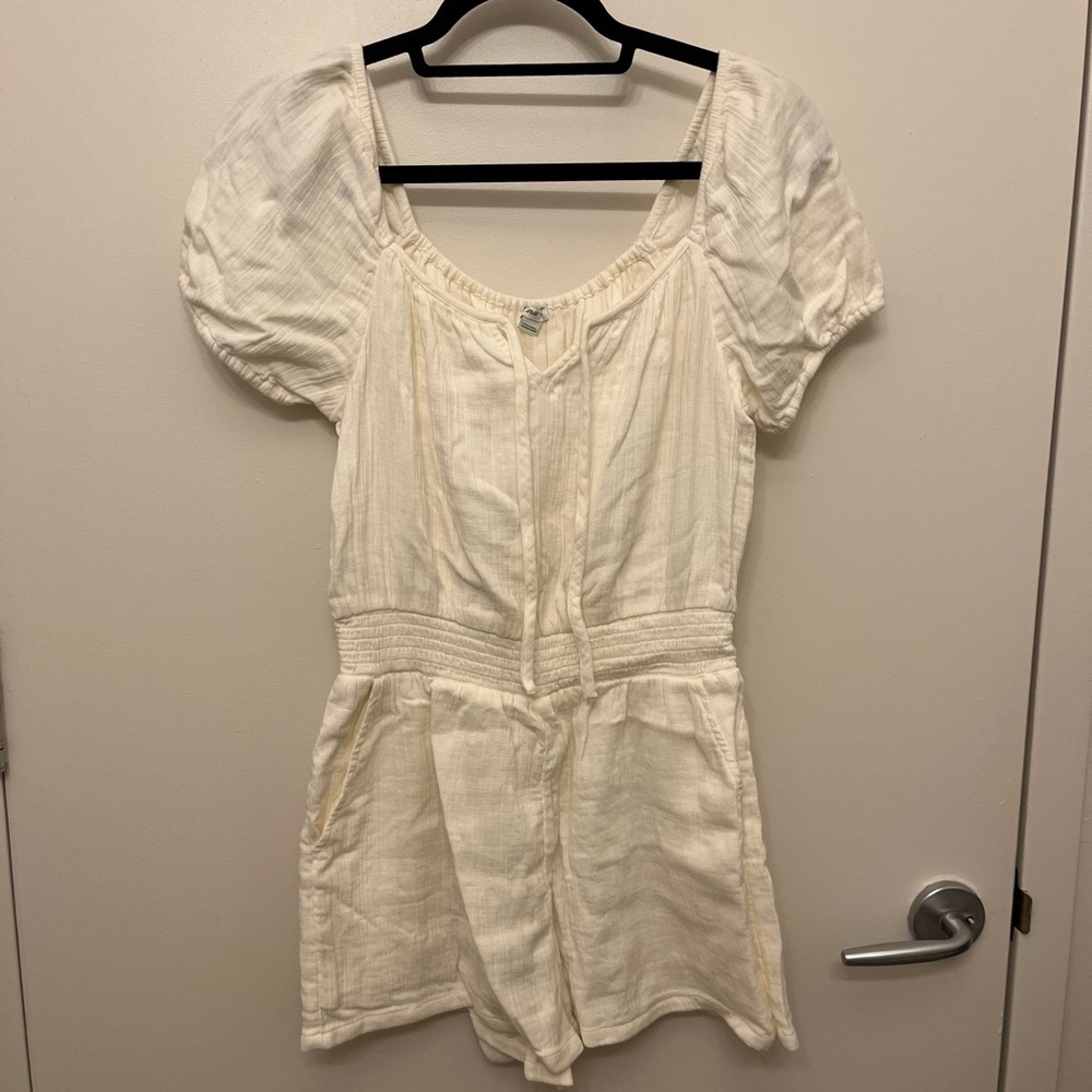 Aerie Ivory Short Sleeve Romper